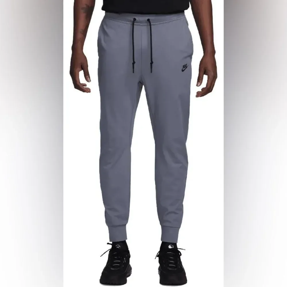 Men’s Nike Tech Jogger Sweatpants | 1X | Light Carbon